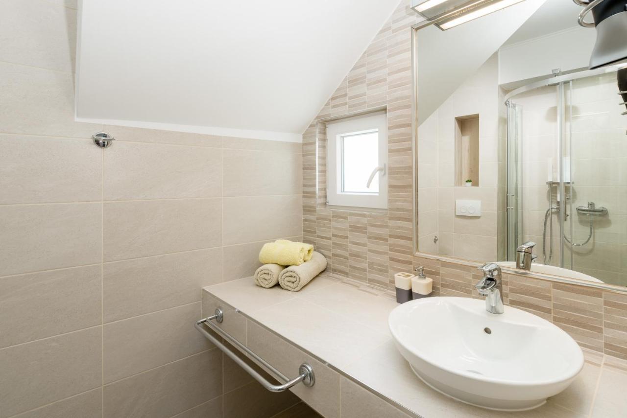 Luxury Bellavista Amazing Sea Holidays With Private Beach & Parking Milna (Hvar) Exterior foto