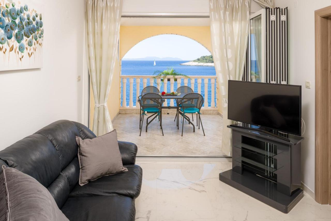 Luxury Bellavista Amazing Sea Holidays With Private Beach & Parking Milna (Hvar) Exterior foto