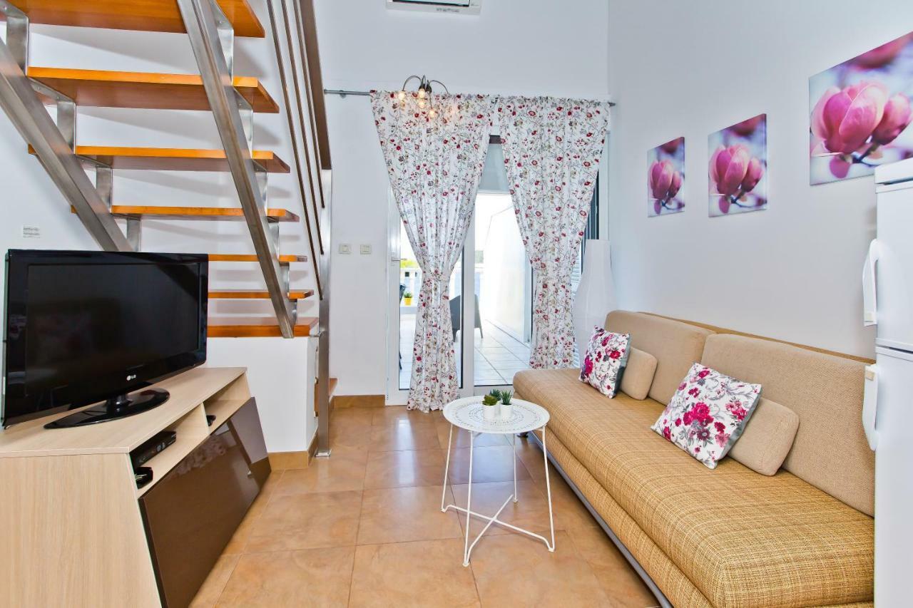 Luxury Bellavista Amazing Sea Holidays With Private Beach & Parking Milna (Hvar) Exterior foto